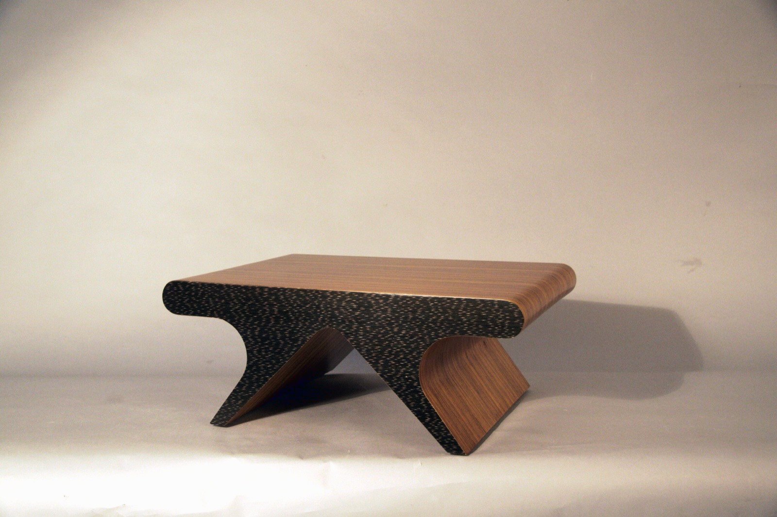 Zebra Table